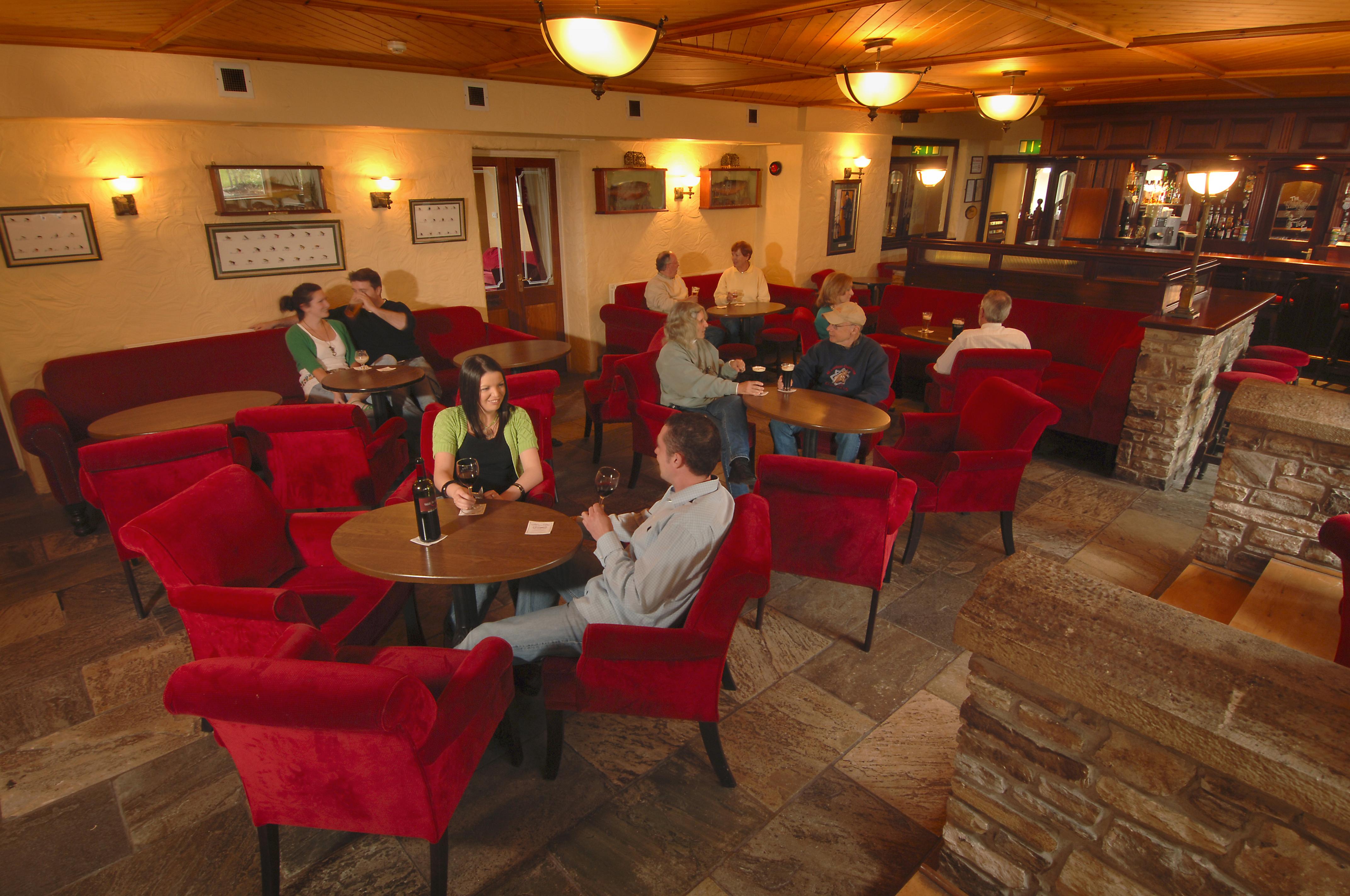 Arnolds Hotel ダンファナイー エクステリア 写真